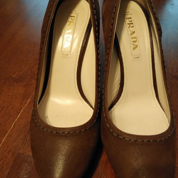 Prada - Picture 6 of 8